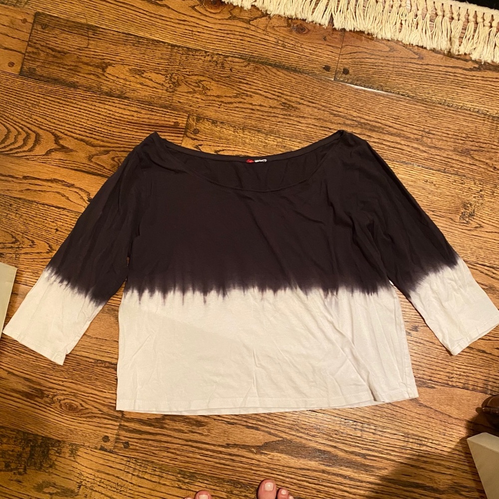 white and black tie dye shirt